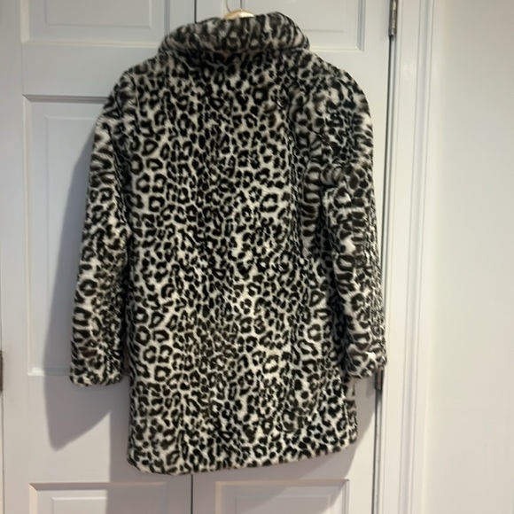 Loft fuzzy leopard jacket, light weight - Picture 2 of 4